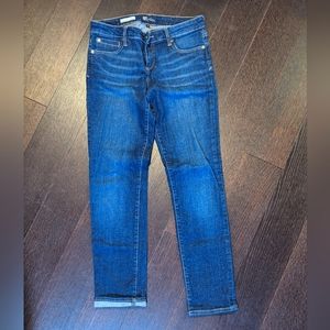 Kut from the Kloth women's jeans, straight leg, low rise, size 4.
